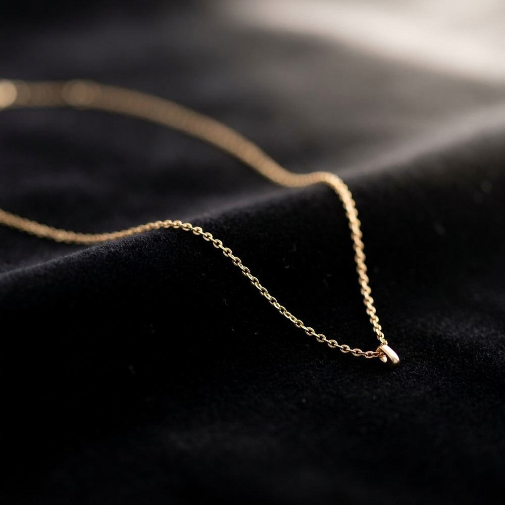 Your product: Necklace macro